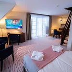 Hotel apartamentowy Flinski Sport X Spa, Boutique X Art 4*