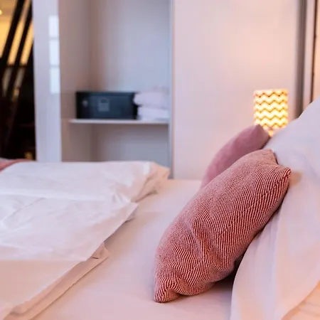 Aparthotel Flinski Sport X Spa, Boutique X Art