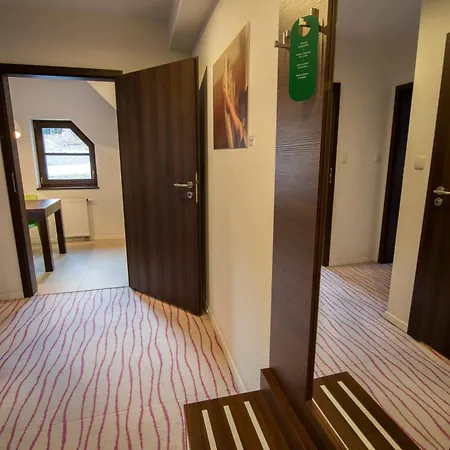 Flinski Sport & Aparthotel 2*