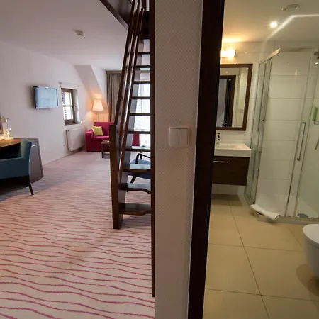 Flinski Sport & Hotel apartamentowy
