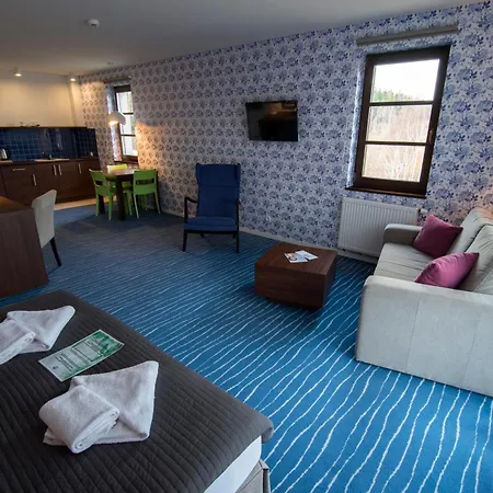 Flinski Sport & Aparthotel 2*