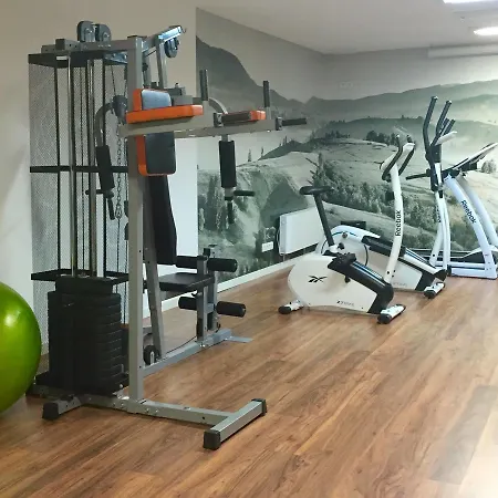Flinski Sport X Spa, Boutique X Art
