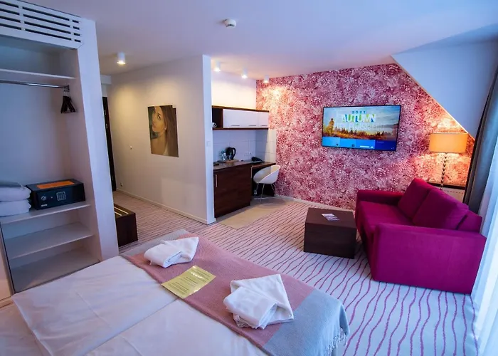 Aparthotel Flinski Sport X Spa, Boutique X Art Swieradow-Zdroj