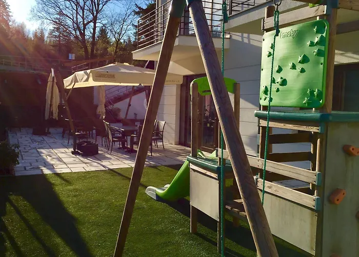 Flinski Sport X Spa, Boutique X Art 4*