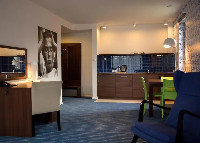 Aparthotel Flinski Sport X Spa, Boutique X Art